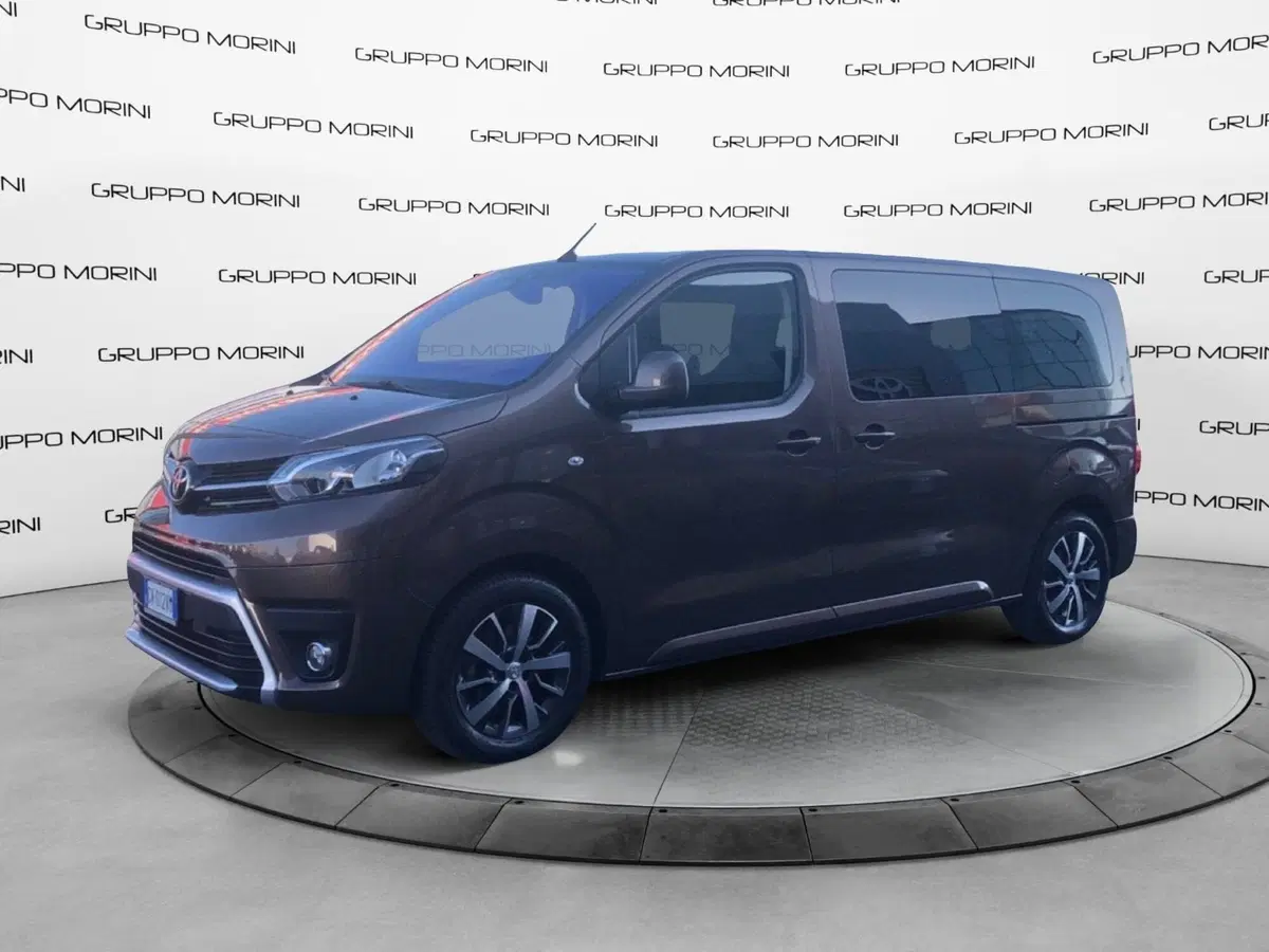 Toyota Proace Verso usata a Mantova