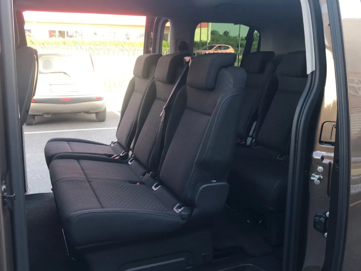 Toyota Proace Verso usata a Mantova (19)