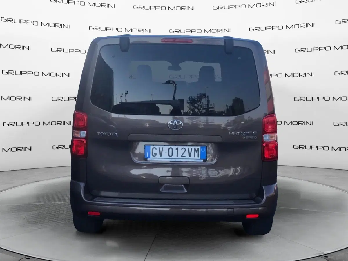 Toyota Proace Verso usata a Mantova (4)