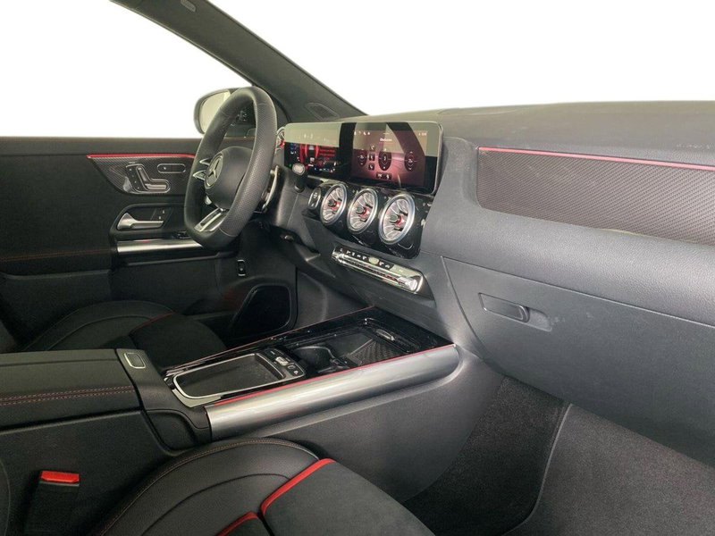 Mercedes-Benz GLA SUV usata a Bergamo (10)