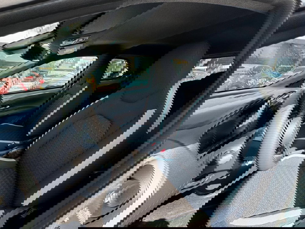 Toyota Aygo X nuova a Modena (11)