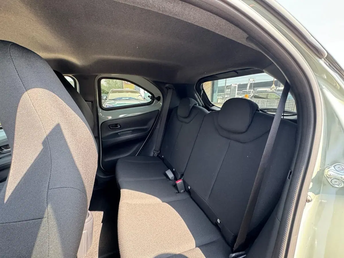 Toyota Aygo X nuova a Modena (13)