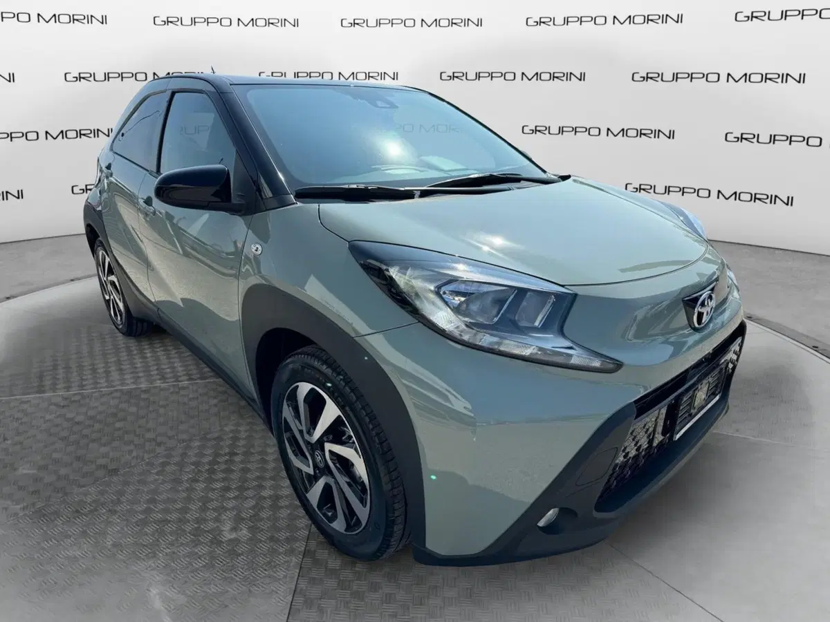 Toyota Aygo X nuova a Modena (3)