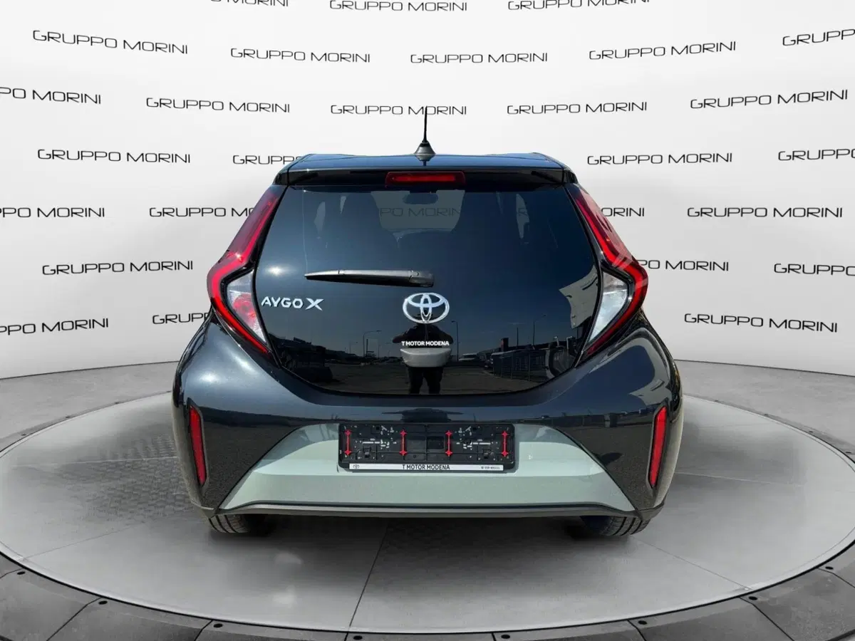 Toyota Aygo X nuova a Modena (6)