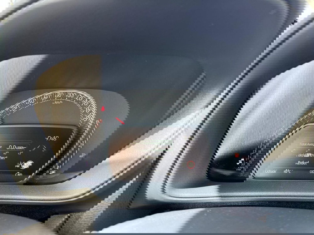 Toyota Aygo X nuova a Modena (9)