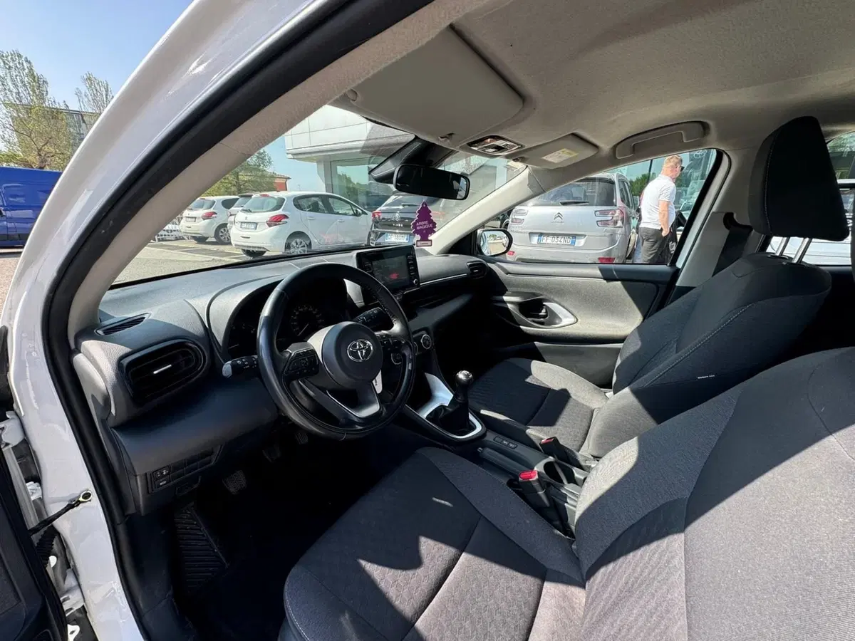 Toyota Yaris usata a Modena (11)