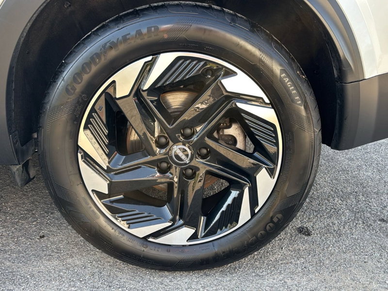 Nissan Qashqai usata a Bologna (7)