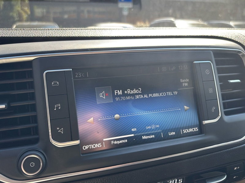 Peugeot Traveller usata a Bologna (14)