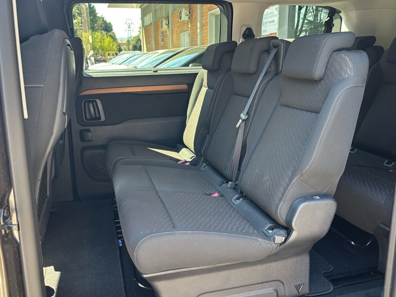 Peugeot Traveller usata a Bologna (9)