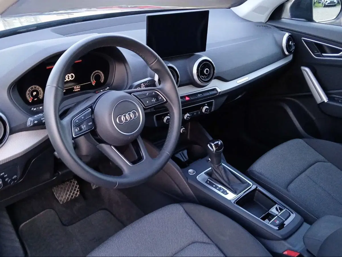 Audi Q2 usata a Siena (13)
