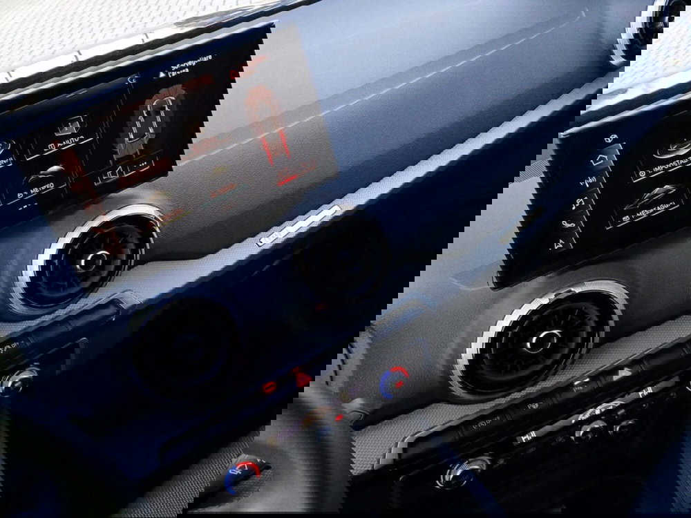 Audi Q2 usata a Siena (14)