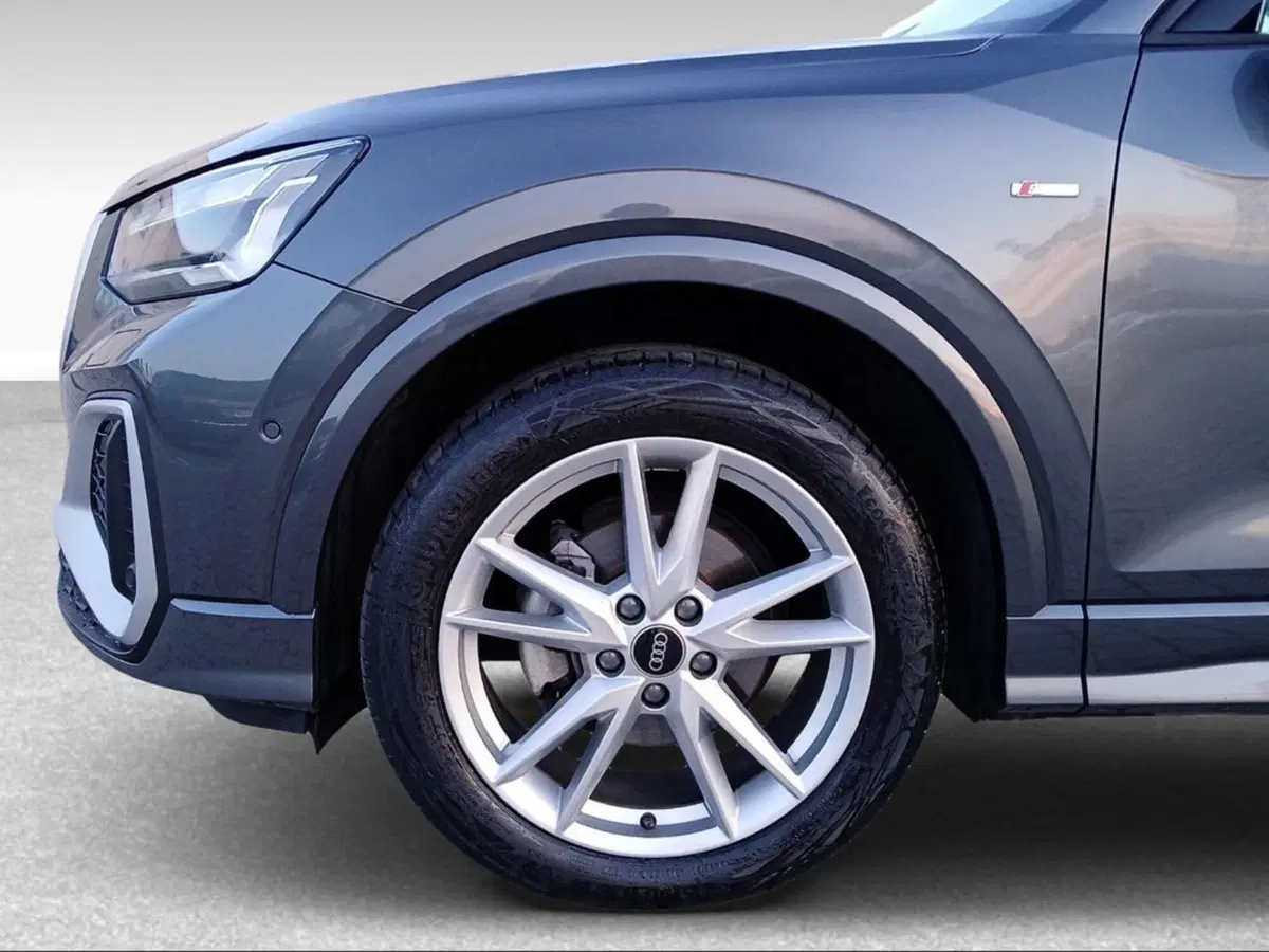 Audi Q2 usata a Siena (15)