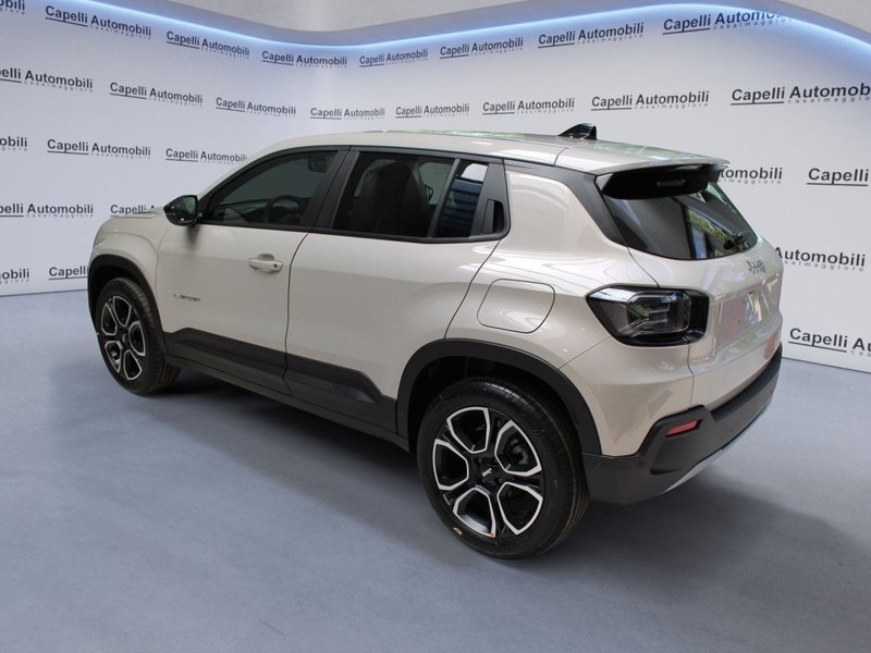 Jeep Avenger nuova a Cremona (3)