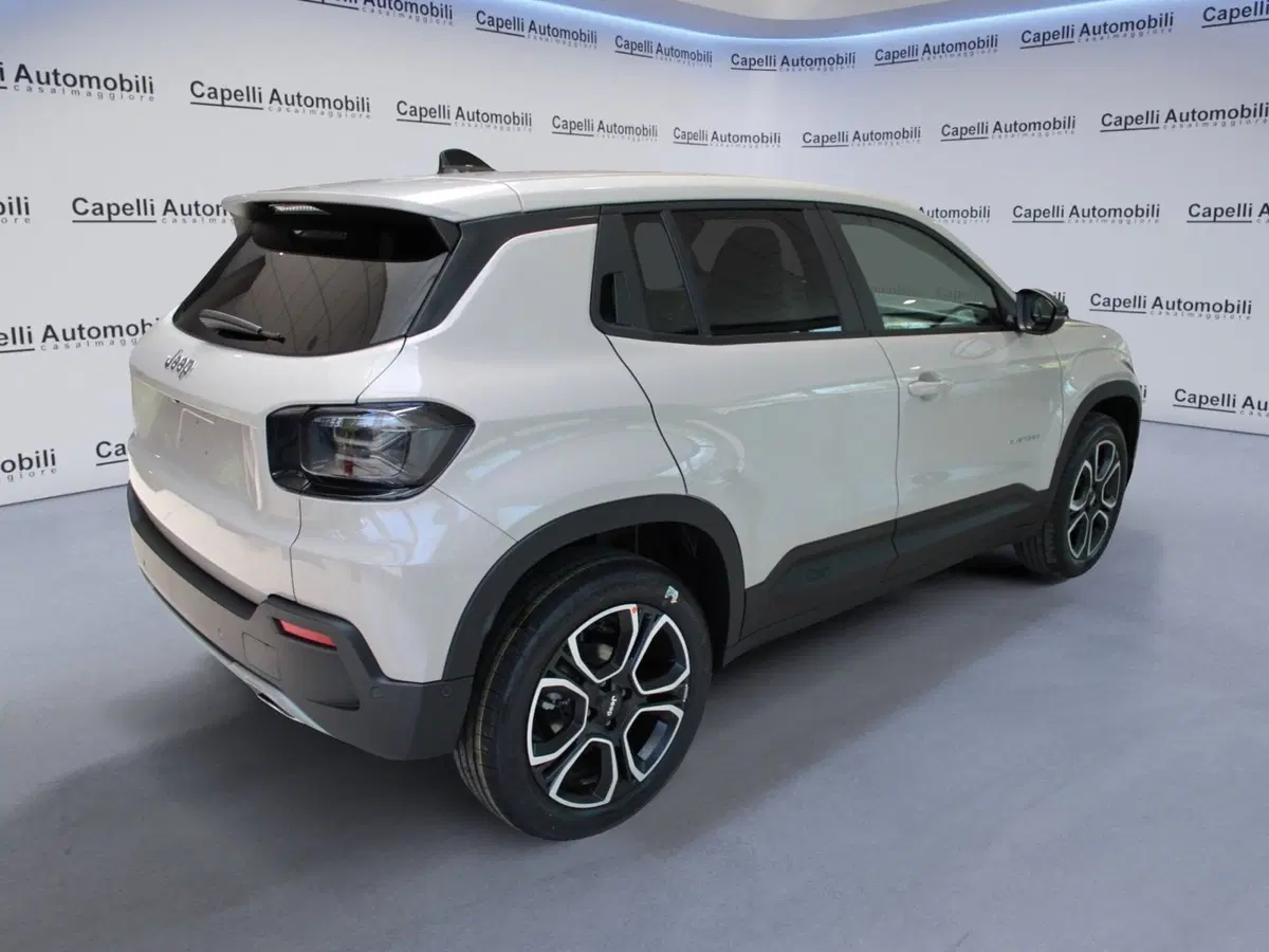 Jeep Avenger nuova a Cremona (4)