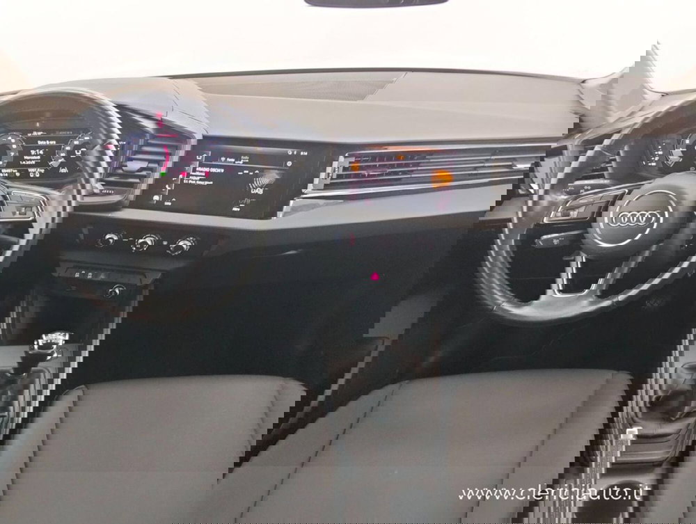 Audi A1 Sportback usata a Como (4)