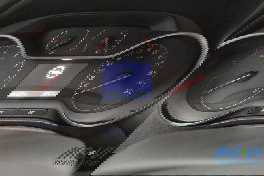 Opel Crossland usata a Torino (8)