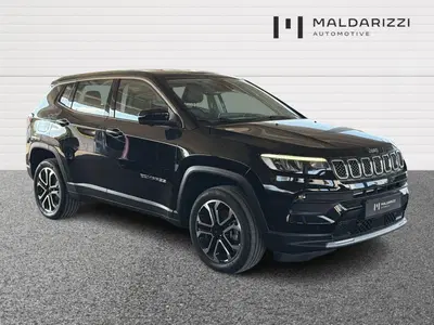 Jeep Compass full-electric Altitude fwd 213cv auto nuova a Bari