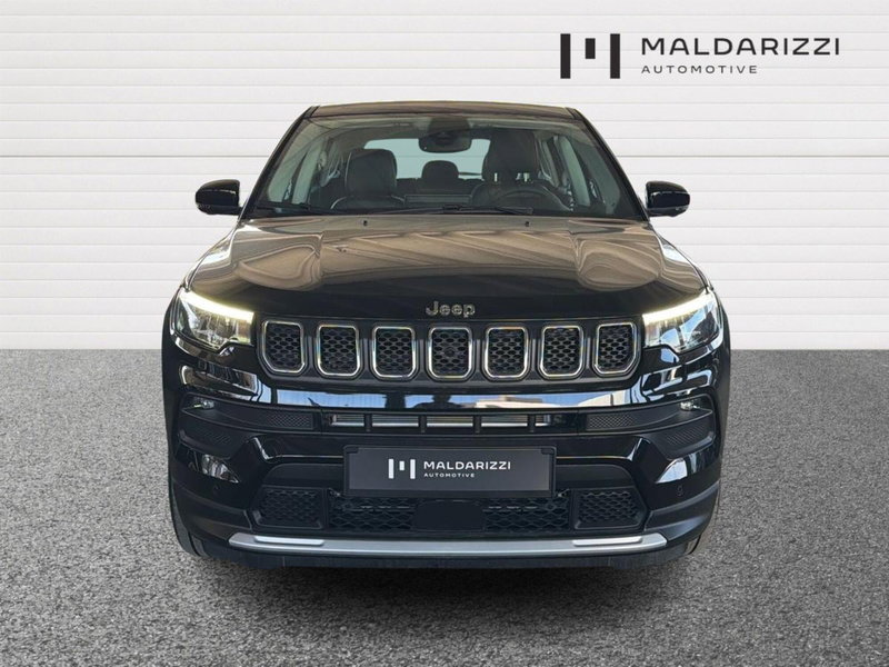 Jeep Compass nuova a Bari (2)