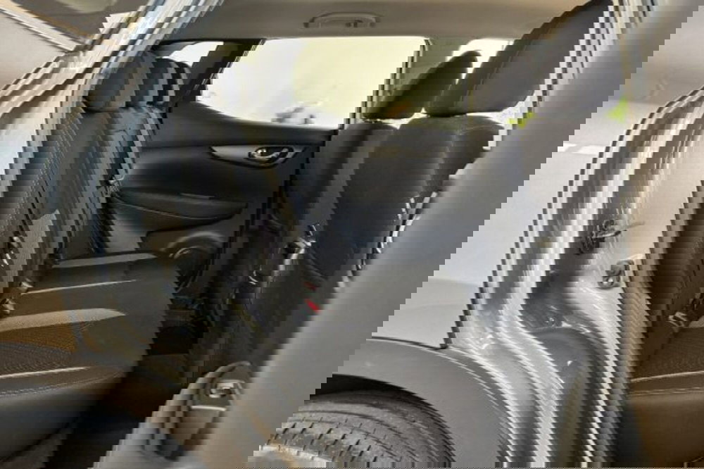 Nissan Qashqai usata a Latina (10)