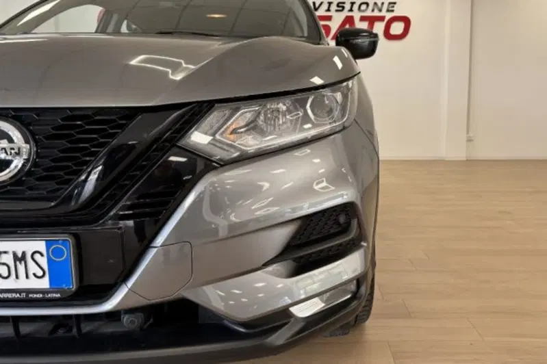 Nissan Qashqai usata a Latina (11)