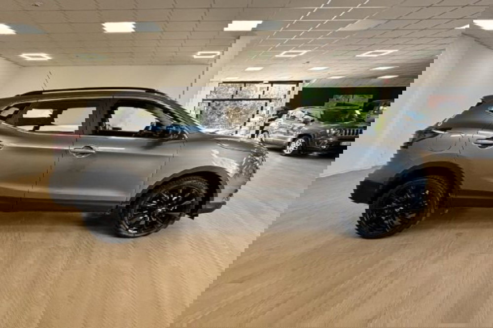 Nissan Qashqai usata a Latina (4)