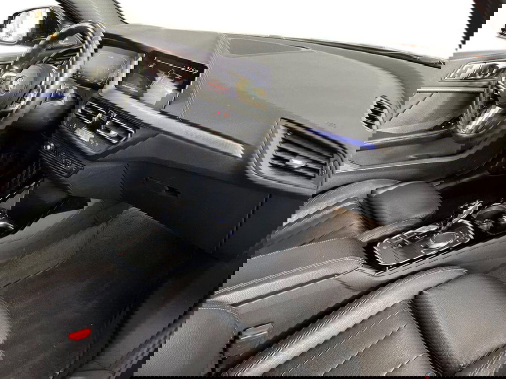 BMW Serie 1 usata a Bari (9)