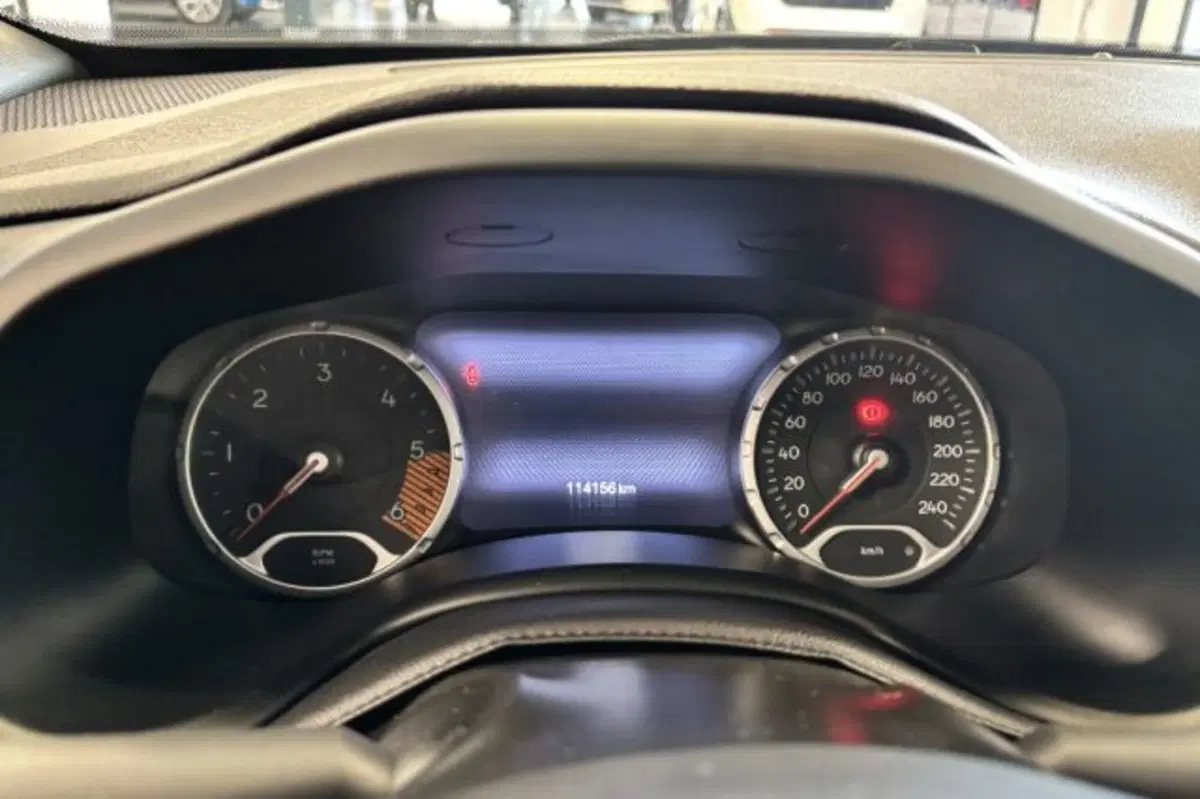 Jeep Renegade usata a Latina (13)