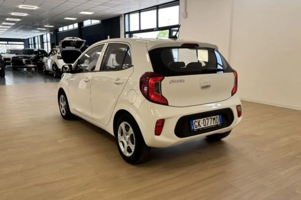 Kia Picanto usata a Latina (5)