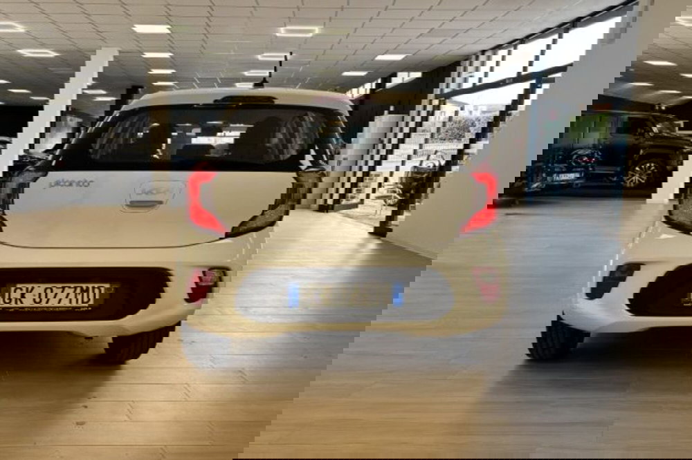 Kia Picanto usata a Latina (6)