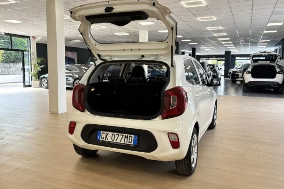 Kia Picanto usata a Latina (7)