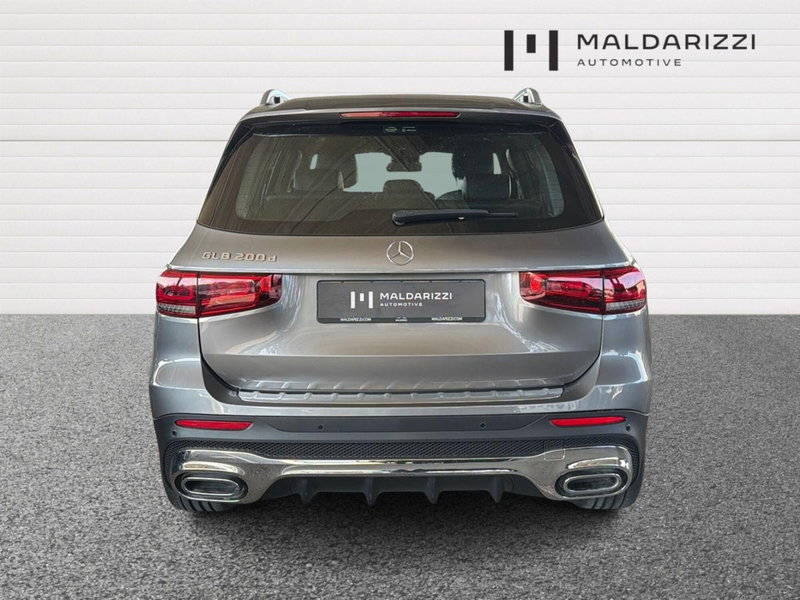 Mercedes-Benz GLB usata a Bari (3)