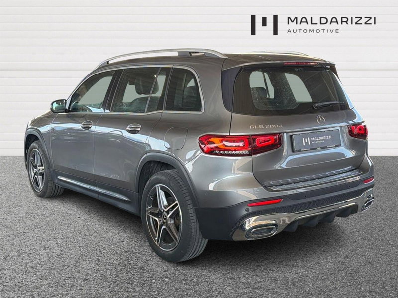 Mercedes-Benz GLB usata a Bari (4)