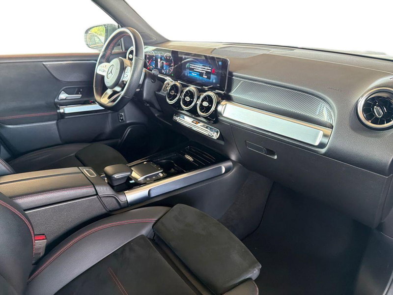 Mercedes-Benz GLB usata a Bari (9)