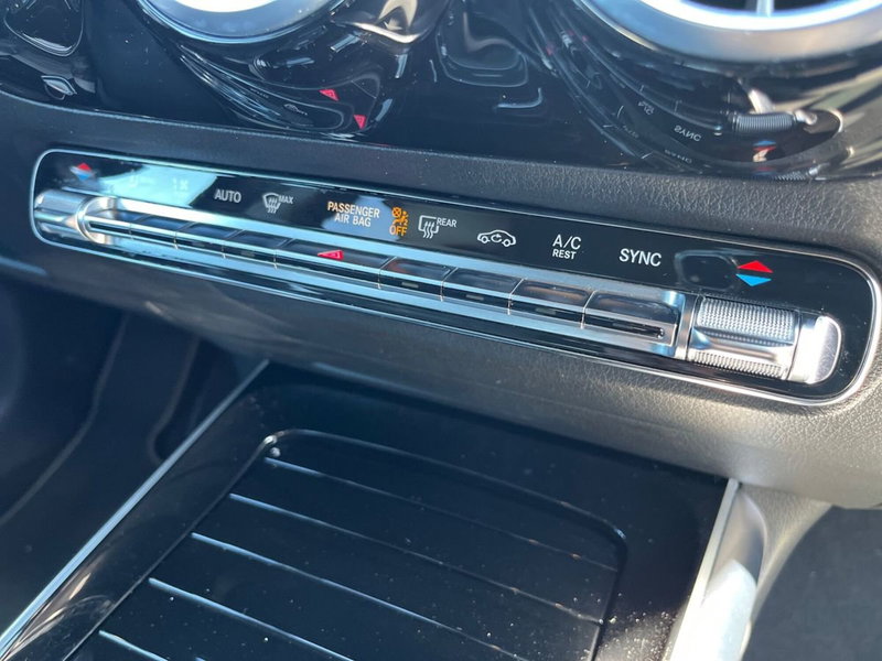 Mercedes-Benz Classe B usata a Bari (14)