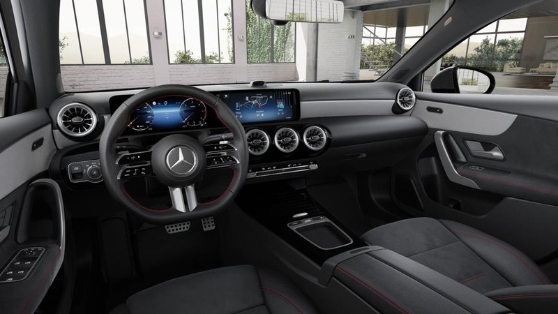 Mercedes-Benz Classe A nuova a Monza e Brianza (7)