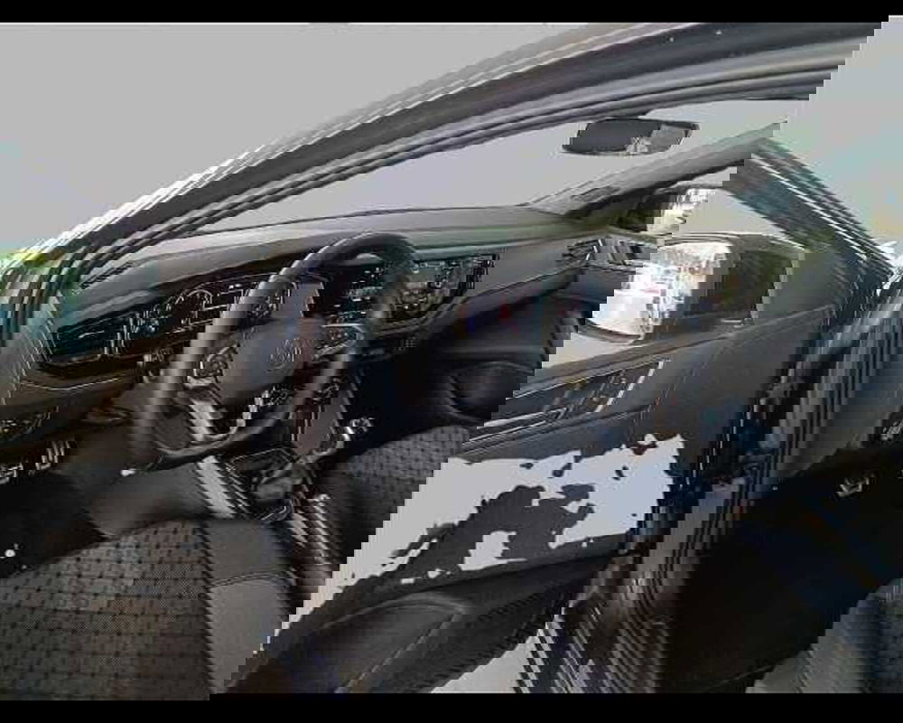 Volkswagen Taigo usata a Roma (10)