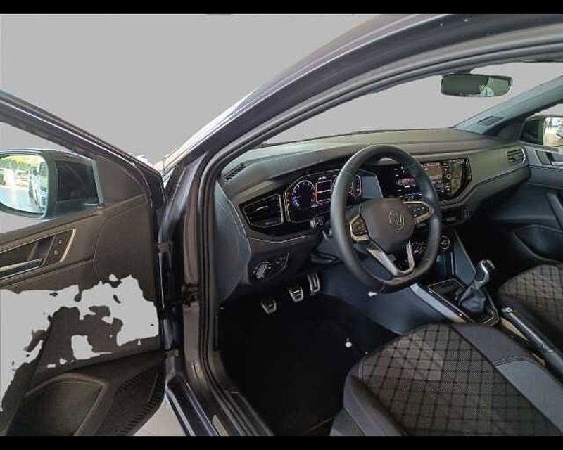 Volkswagen Taigo usata a Roma (10)