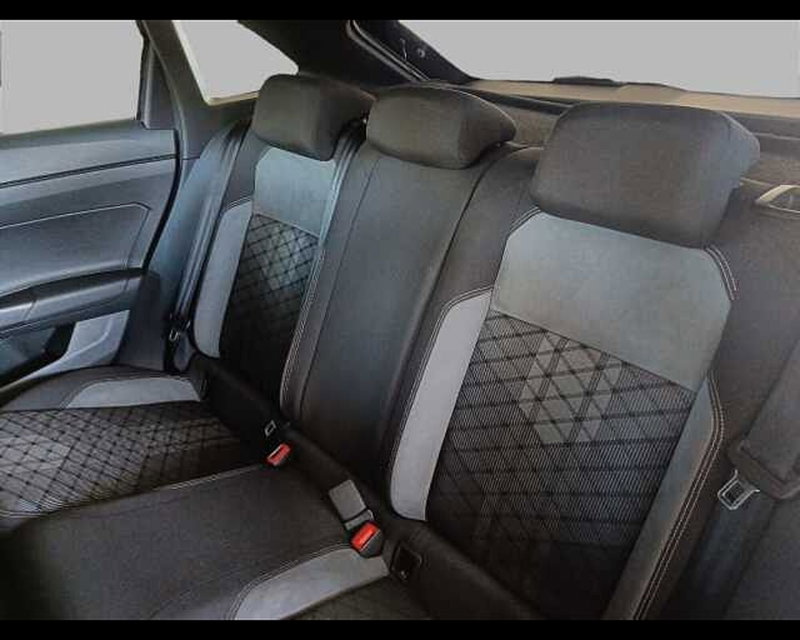 Volkswagen Taigo usata a Roma (11)