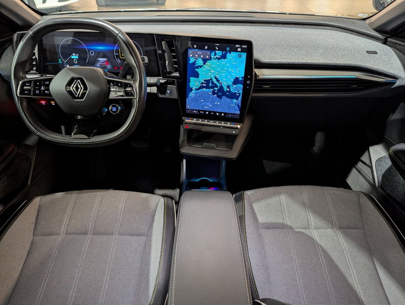 Renault Megane E-Tech Electric usata a Trento (10)