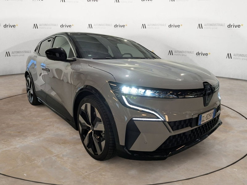 Renault Megane E-Tech Electric usata a Trento (6)