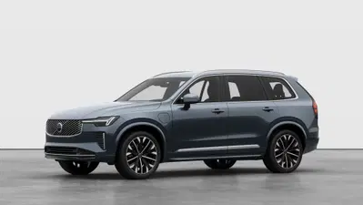 Volvo XC90 B5 AWD automatico Plus Bright nuova a Como