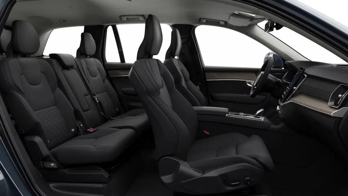 Volvo XC90 nuova a Como (8)