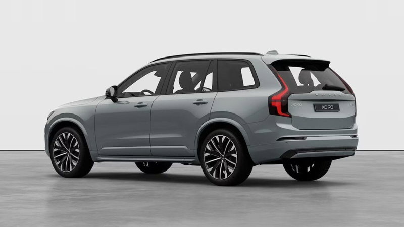 Volvo XC90 nuova a Como (3)