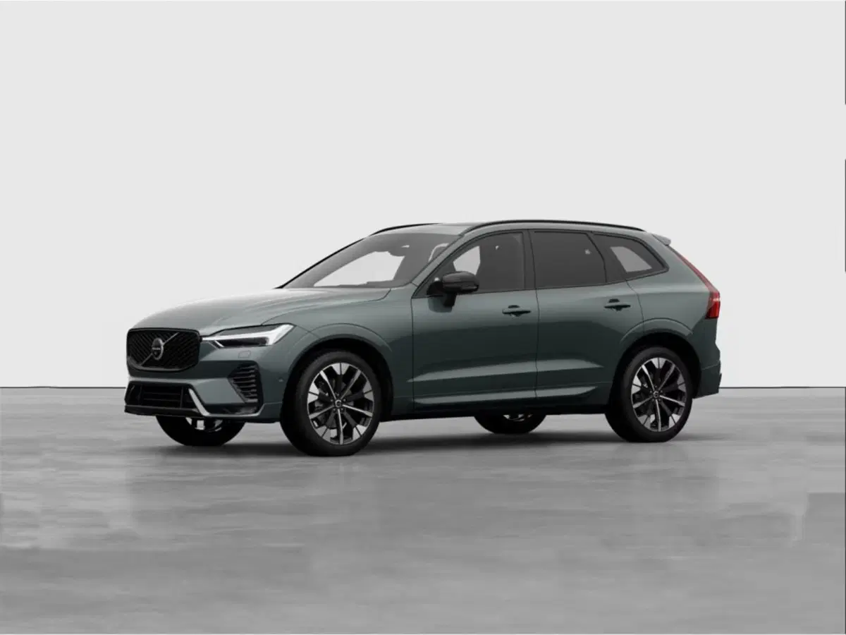 Volvo XC60 nuova a Como