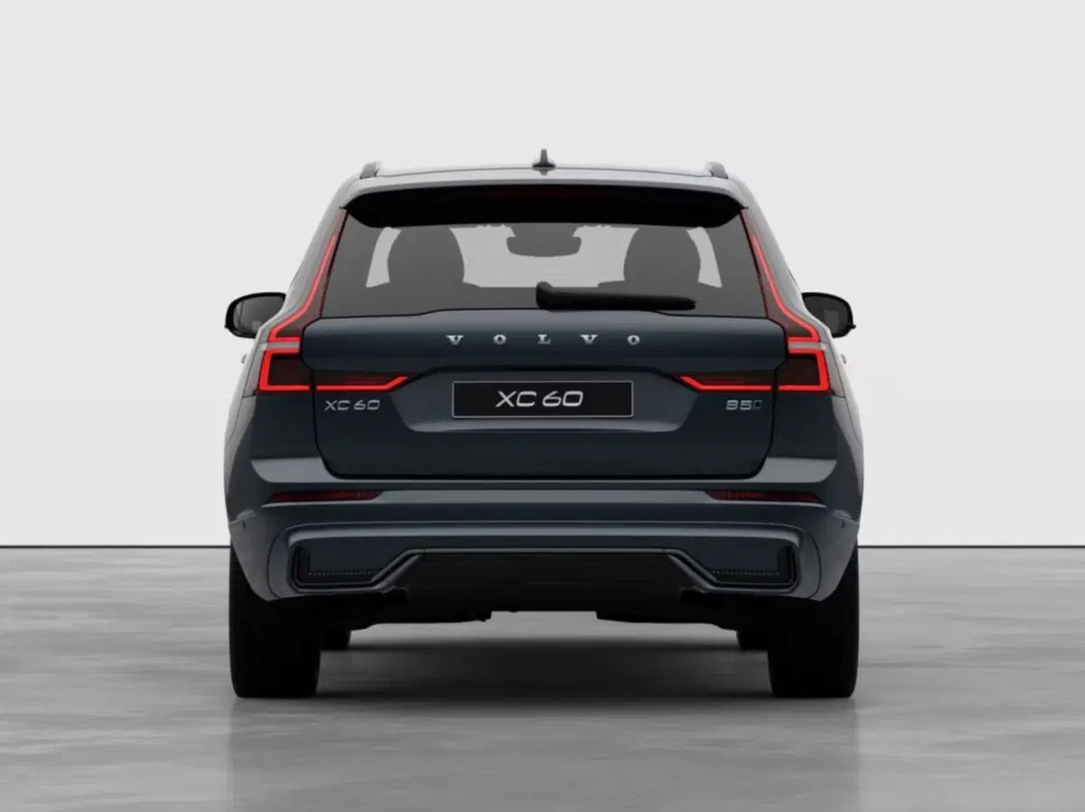 Volvo XC60 nuova a Como (4)