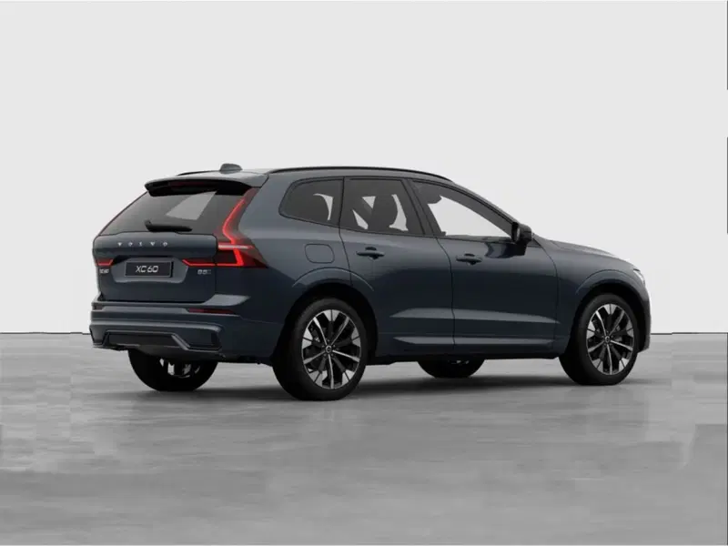 Volvo XC60 nuova a Como (5)