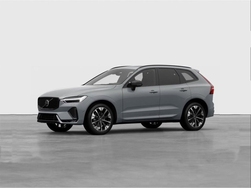 Volvo XC60 nuova a Como