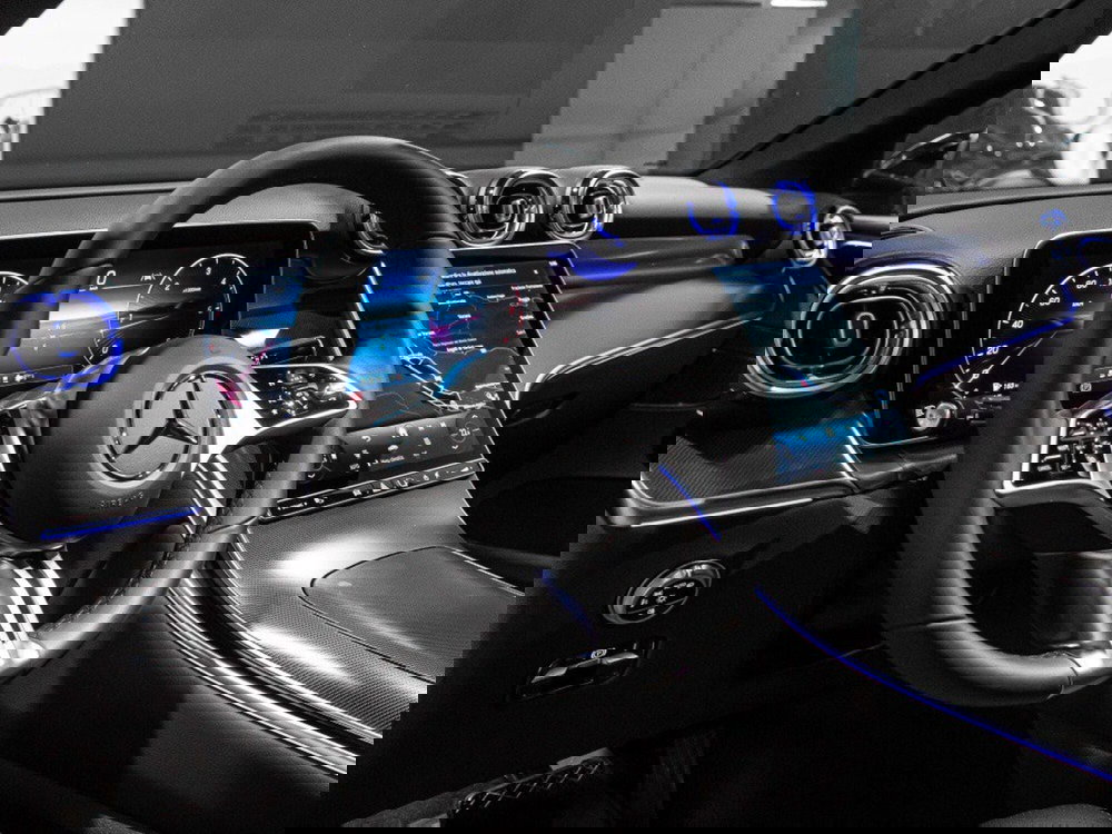 Mercedes-Benz GLC nuova a Ancona (13)