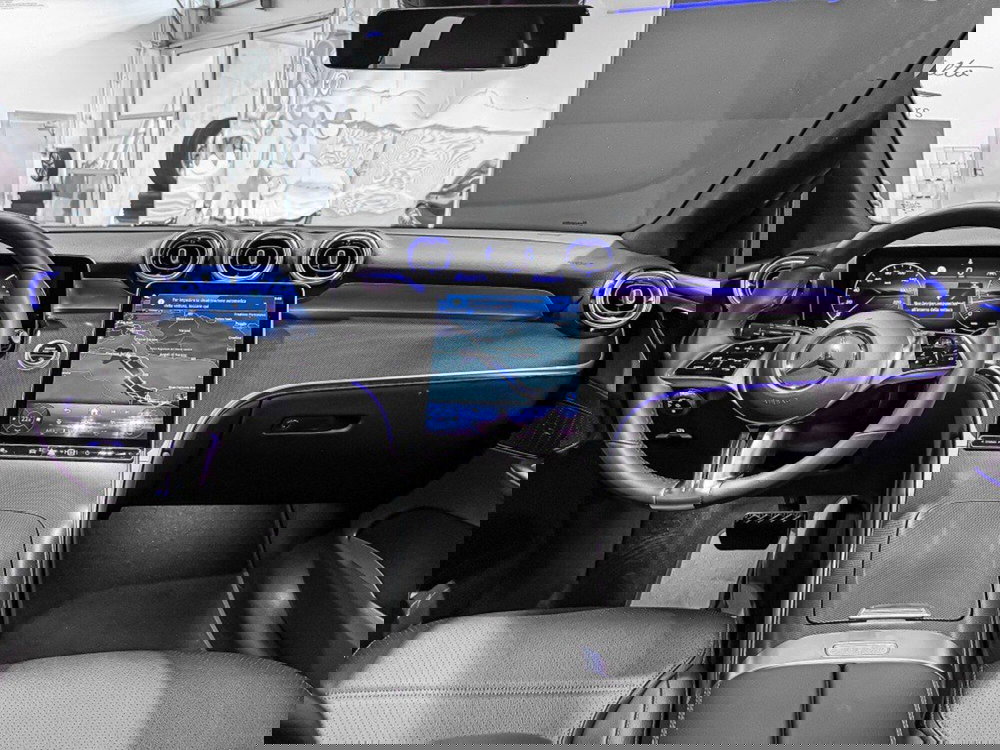 Mercedes-Benz GLC nuova a Ancona (16)