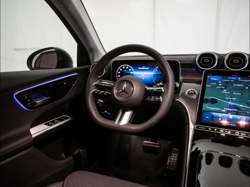 Mercedes-Benz GLC nuova a Macerata (19)